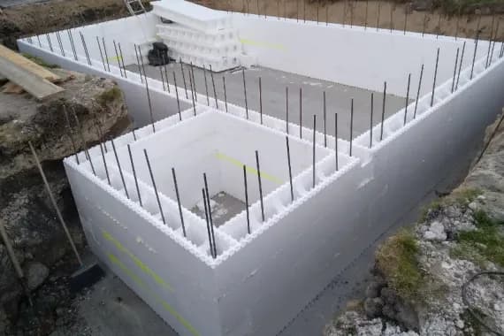 Bloczki styropianowe do zalewania betonem: Rewolucja w budownictwie