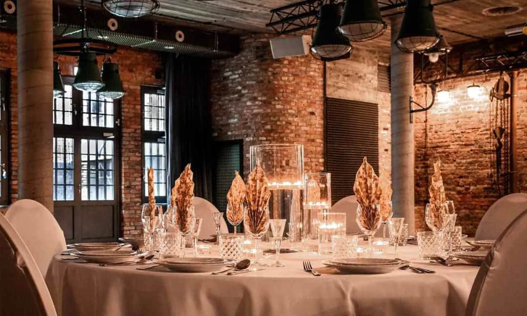 Restauracja w stylu industrialnym: charakterystyka i inspiracje