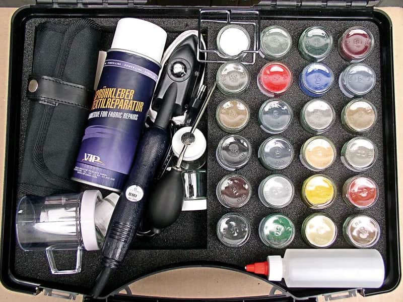 Tanie sposoby naprawy wykładziny w samochodzie bez wizyty w warsztacie